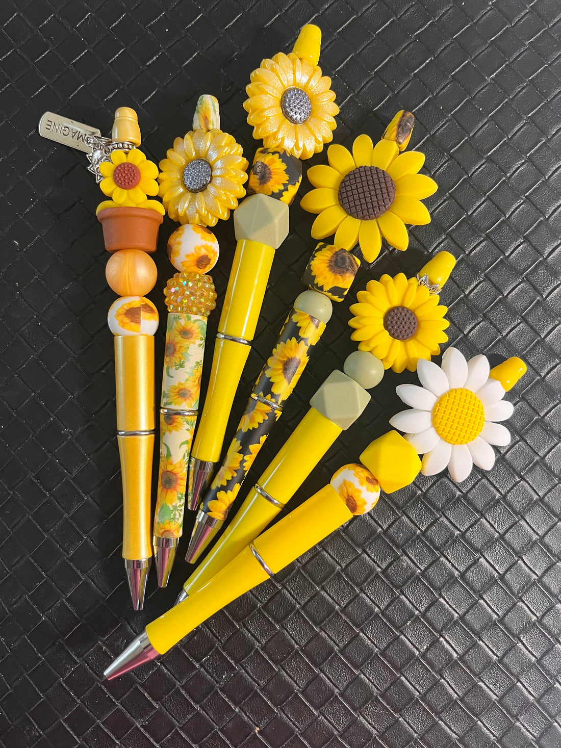 Sunflower Beaded Pen, Pretty Sunflower Focal Pen, Sunflower Gifts, Gifts for Writers